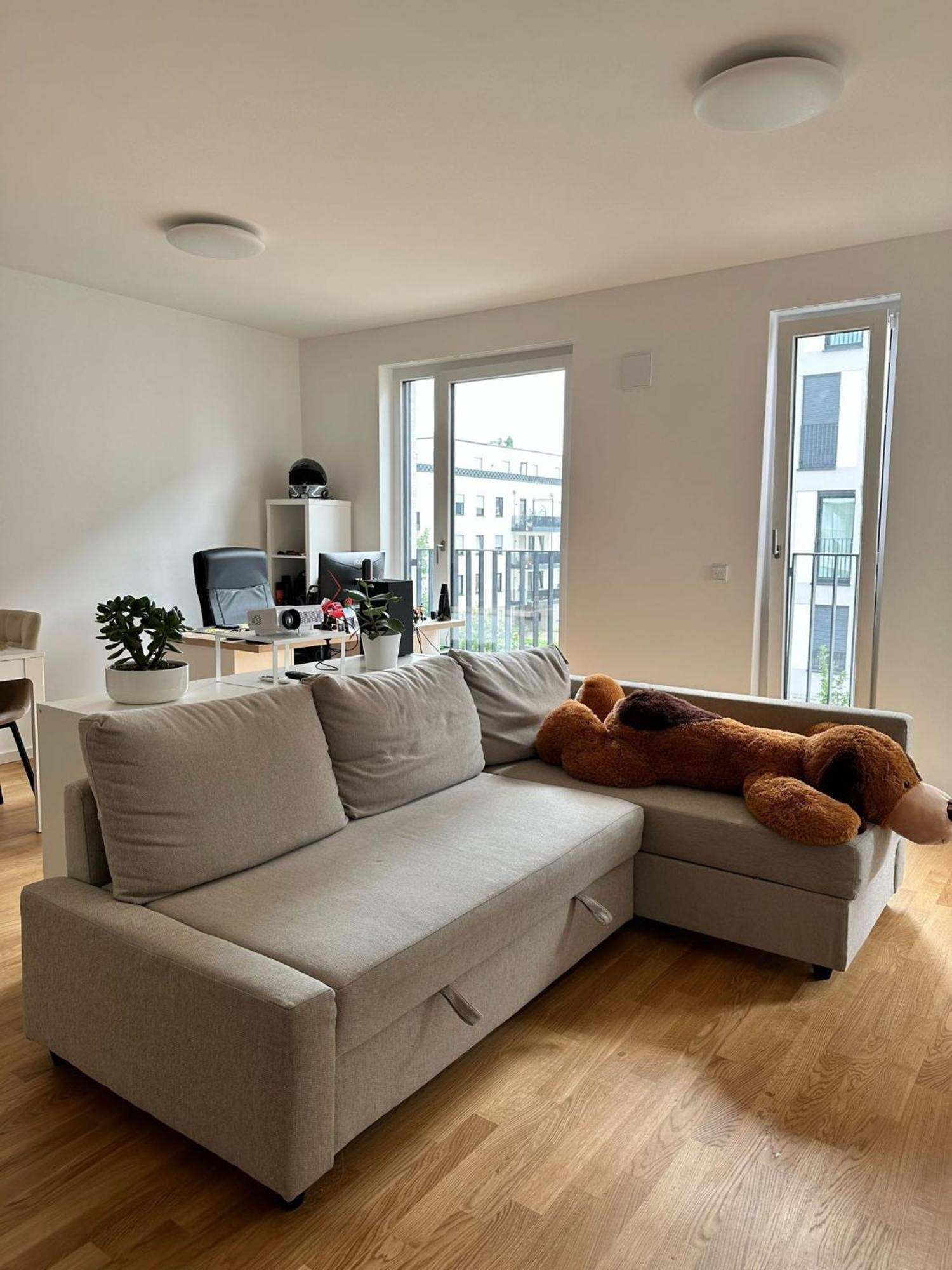 Precious Airport Apartment *